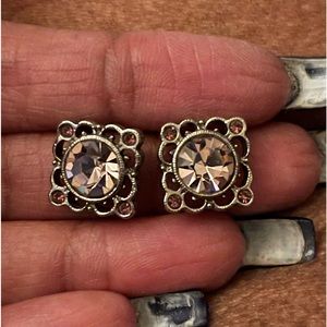 Pink silver tone square stud earrings